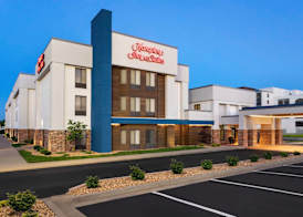 Hampton Inn & Suites Springfield, MO 3