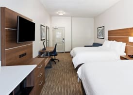 Holiday Inn Express & Suites ROME by IHG 2