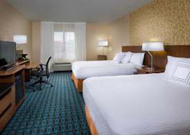 Fairfield Inn & Suites by Marriott Marshall 5