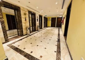 Majd Al Mohagerin Hotel 5