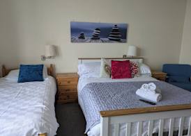 The Kenton Hotel 3