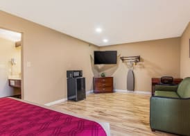 Econo Lodge Shelbyville 4