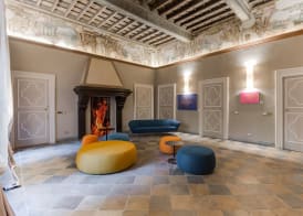 Palazzo Del Carretto-Art Apartments and Guesthouse 3