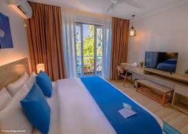 Dhiguveli Maldives 2