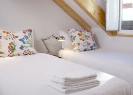 Cacilhas Guest Apartments 4
