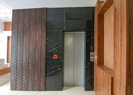 FabHotel Spring - Nr Golden Temple 4