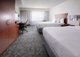 Courtyard Marriott Houston Pearland 5