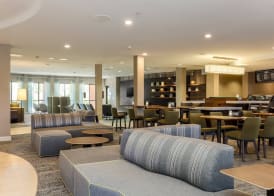 Courtyard by Marriott Roseville Galleria Mall/Creekside Ridge Drive 4