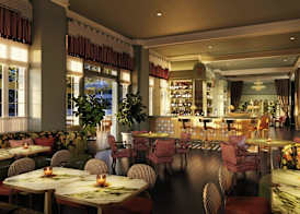 The Stoneleigh, Autograph Collection 2