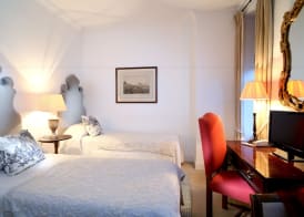 The Royal Hotel 3
