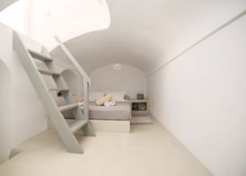 Spitia Santorini Villa Collection 3