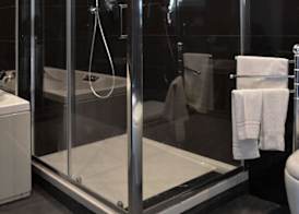 Tiffany & Mayfair Lifestyle Suites by Babylon Stay 2