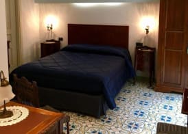 Old Taverna Sorrentina 4