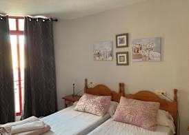 Apartamentos Habitat - Playa Romana 3000 3