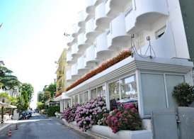 Hotel Giovanella 3