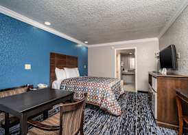 Gator Town Inn 4
