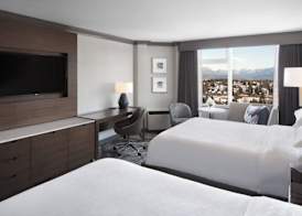 Sheraton Vancouver Guildford Hotel 5