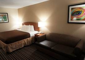 Howard Johnson Greensboro Near the Coliseum 2