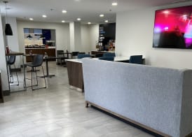 Holiday Inn Express & Suites PHOENIX - MESA WEST by IHG 2