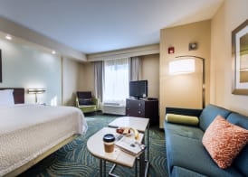SpringHill Suites Devens Common Center 5