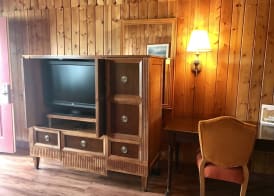 Atlantic Shores Inn and Suites 5