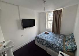 Golden Star Hotel 5
