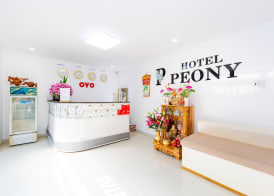 Super OYO 598 Peony Hotel 2