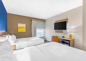 Comfort Suites Sumter near Shaw AFB 4