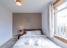 Montgomery Apartments - Stevensons 3