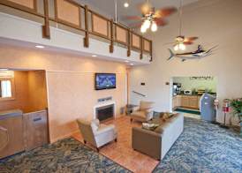 Flagship Oceanfront Hotel 4