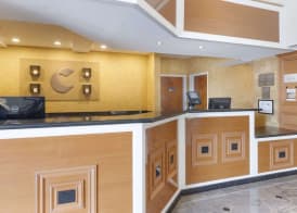Comfort Suites Oceanside Camp Pendleton Area 2