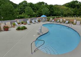 Hampton Inn Martinsville 5