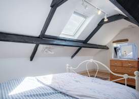 Soap Barn - 1 Bedroom Cottage - Manorbier 3