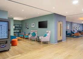 Hampton by Hilton London Gatwick Airport 3