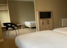 Kyriad Auray 3