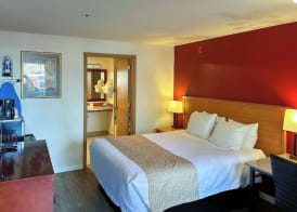 Econo Lodge Edmonds North Seattle 4