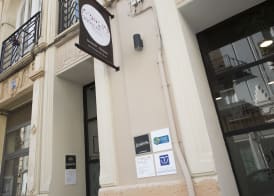 SingularStays Parque Central 4
