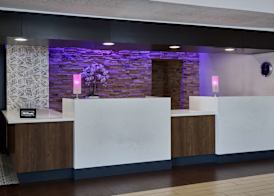 DoubleTree by Hilton Chatsworth 5