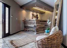 Driftwood Guesthouse 2