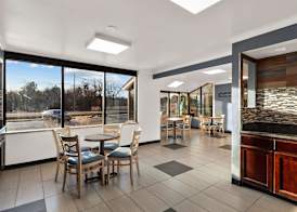 Rodeway Inn Lumberton Central 5