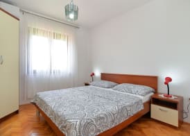 Apartment 43 2
