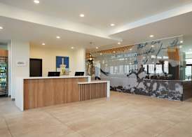 Fairfield Inn & Suites by Marriott Tempe 4