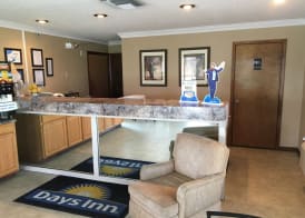 Days Inn by Wyndham Madison 2