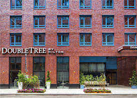 DoubleTree by Hilton New York Times Square West 2