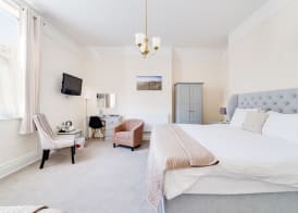Mount Pleasant Hotel 3