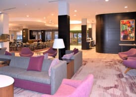 Courtyard by Marriott Boston Waltham 2