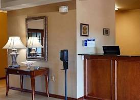 Franklin Inn & Suites 2