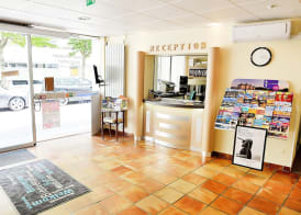 Hotel De Rosny 2