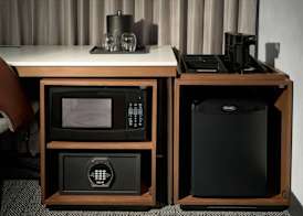 Courtyard by Marriott Montreal Laval 4
