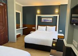 Berlitz Otel 5